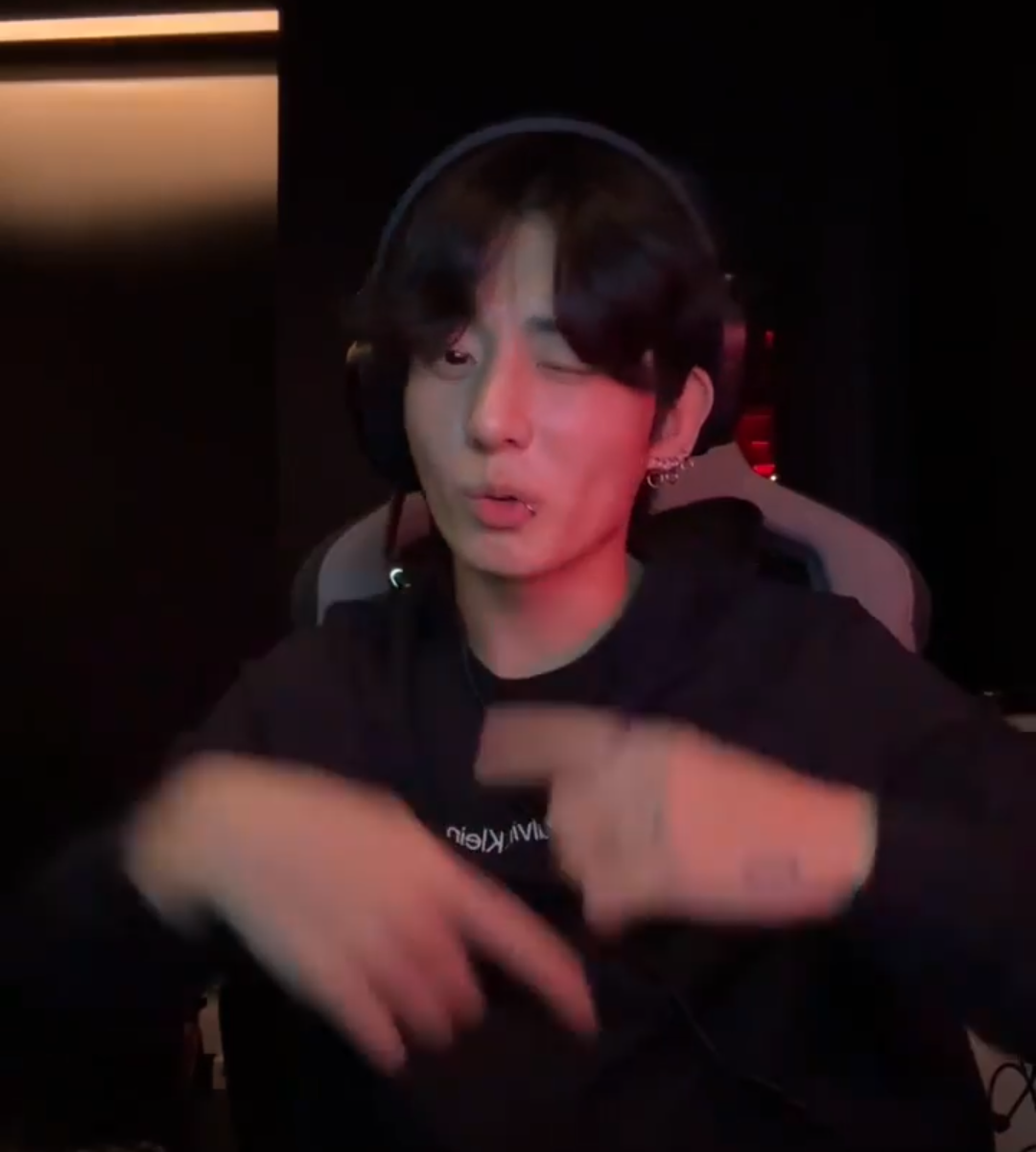 Screenshot 2025-11-01 at 10.20.31 PM.png