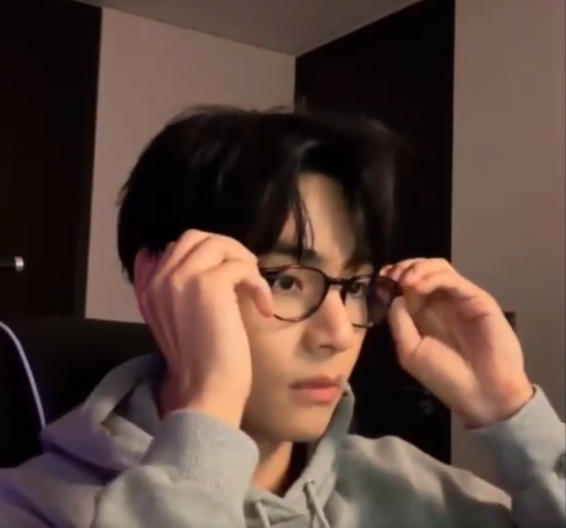 Jimin (&V) Live - 11/1