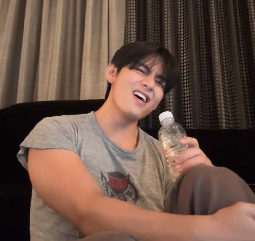 V Live - 9/18